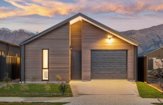 51 Gillespie Street, Lake Hawea