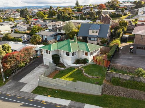 178 Otumoetai Road, Brookfield