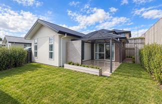 5/3 North Ridge Drive , Rototuna