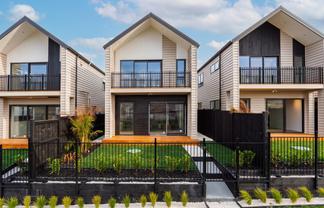 327 Te Taruna Drive, Orewa