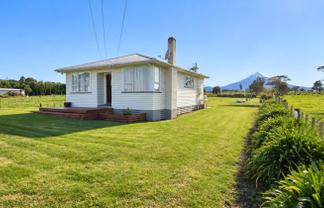 5854A South Road, Opunake