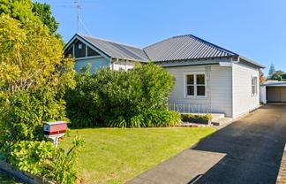 10 Collins Street, Te Hapara