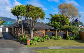 17 Gandalf Crescent, Paraparaumu