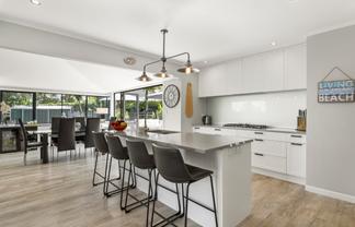 758 Ridge Road, Riverhead