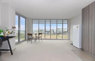 209/1 Rose Garden Lane, Albany