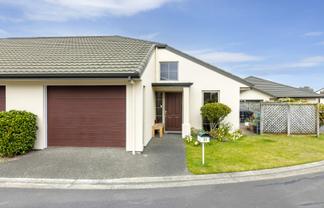 31 Lakeridge Close, Rangatira Park