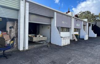 SMALL WAREHOUSE ON PARKWAY DRIVE, NORTH SHORE
