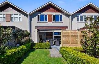 250B Courtenay Street, Strandon
