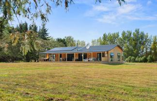 616 Norfolk Road, Carterton