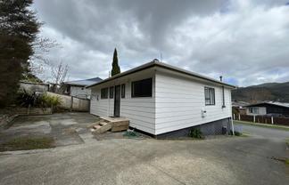 16 Trelawney Road, Wainuiomata