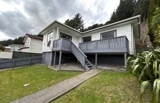 16 Trelawney Road, Wainuiomata