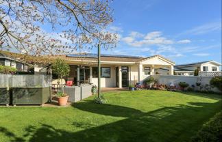 192 Levers Road, Matua