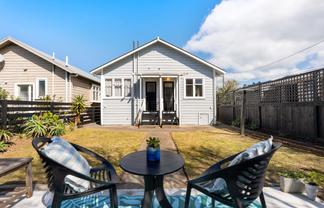 51 Endeavour Street, Lyall Bay
