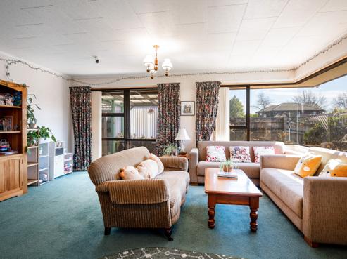 5 Evergreen Way, Stoke