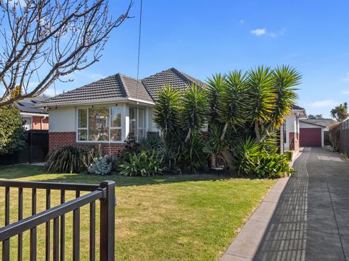 13 Olivine Street, Shirley
