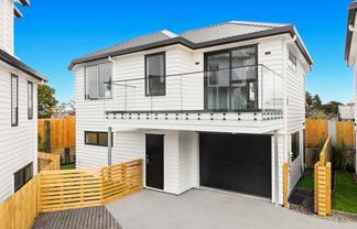 13 Albemarle Place, Massey