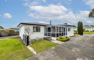 73 Conway Crescent, Glengarry