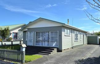 18 Milton Road, Greymouth