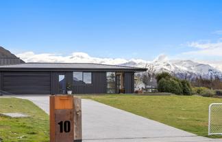 10 Divers Lane, Wanaka