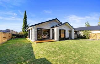 8F Cannell Farm Drive, Te Puke