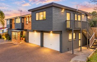 9 Cambric Place, Botany Downs