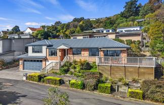 7 Kakenga Road, Stoke