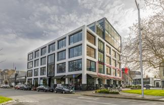 Professional first floor office