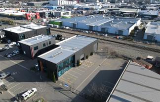MODERN INDUSTRIAL IN CENTRAL SYDENHAM