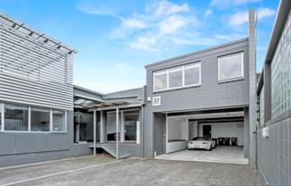 CHARACTER GREY LYNN OFFICE
