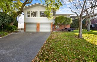 15 Glenside Avenue, Pakuranga Heights