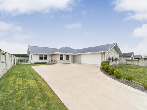 38 Accolade Street, Feilding