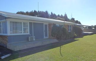 27 Beech Crescent, Hillcrest