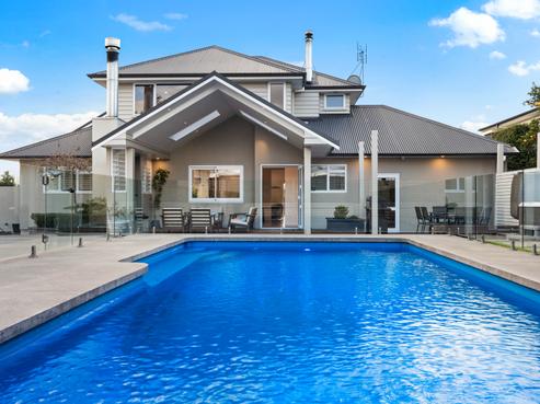 42 Queen Street, Papakura