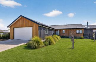 11 Peony Drive, Greytown