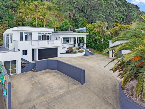 218 Pohutukawa Avenue, Ohope