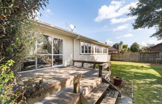 10 Cardiff Street, Awapuni