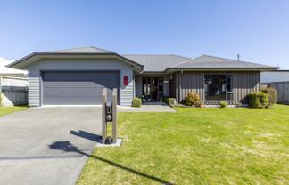 128 Victory Drive, Wharewaka