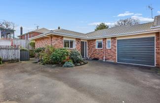 B/64 Rosebery Street, Belleknowes