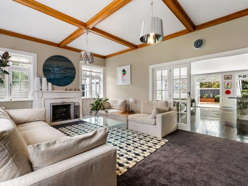 24 Reading Street, Karori