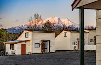 Ossies ski apartments