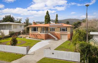 13 Taylor Avenue, Paeroa