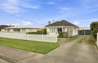 68 Marumaru Street, Marton