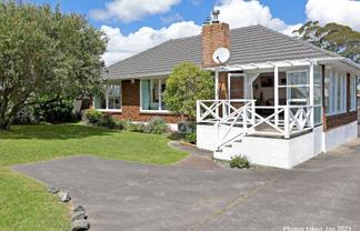 1/239 Edmonton Road, Te Atatu South