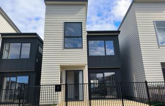 7 Tahingamanu Road, Hobsonville