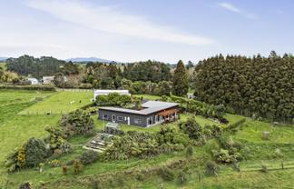 225 Awai Road, Tarurutangi