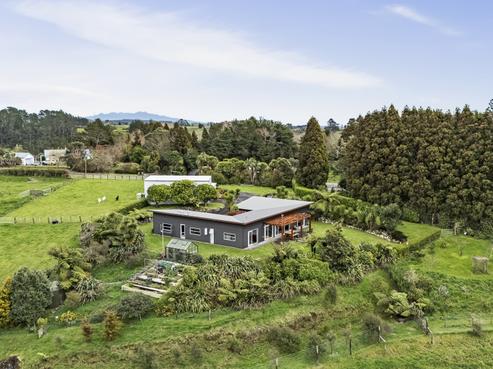 225 Awai Road, Tarurutangi
