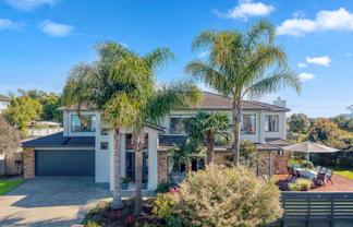 1 Harbourside Court, Beachlands