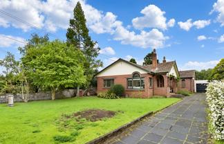 17 Fairholme, Epsom