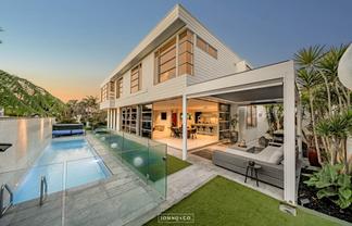 381 Riddell Road, Glendowie