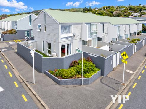 1/33 Frankmoore Avenue, Johnsonville